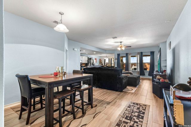 637 Planters Pass, Schertz, TX 78154