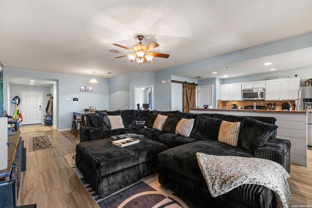 637 Planters Pass, Schertz, TX 78154