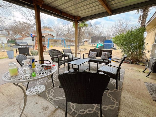 905 Miranda Drive, Mesquite, TX 75149