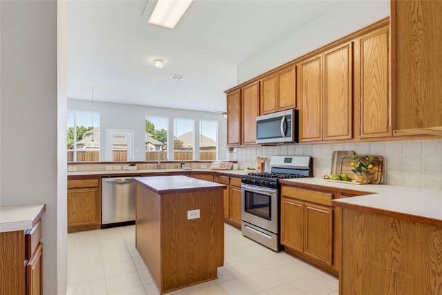 3408 Loblolly Lane, Mckinney, TX 75070