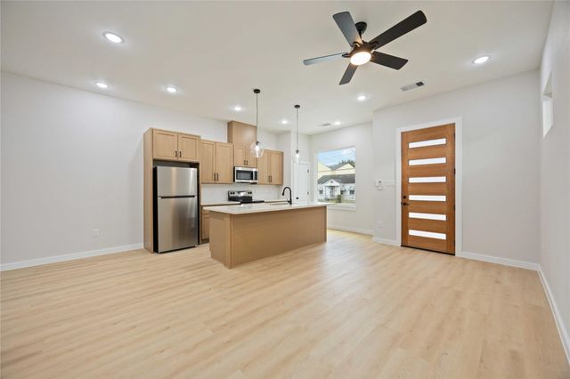 8110 Brandon Street A, Houston, TX 77051