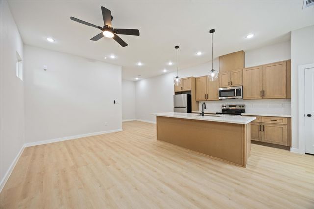 8110 Brandon Street A, Houston, TX 77051