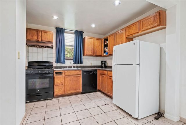 1507 Center St, Wilkinsburg, PA 15221
