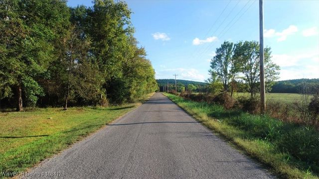 41800 Glendale Road, Howe, OK 74940