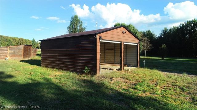 41800 Glendale Road, Howe, OK 74940