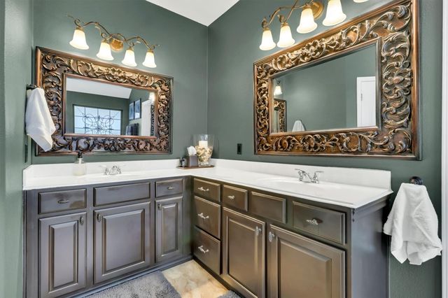 307 Muscovy LN, Cedar Park, TX 78613