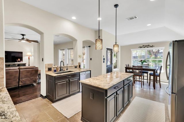307 Muscovy LN, Cedar Park, TX 78613