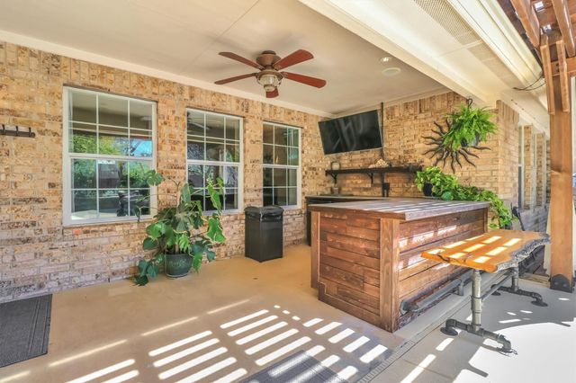 307 Muscovy LN, Cedar Park, TX 78613
