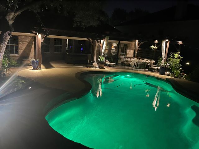 307 Muscovy LN, Cedar Park, TX 78613