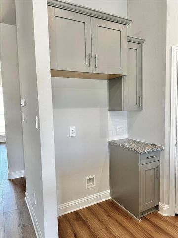 4318 Karam Landing, Dickinson, TX 77539