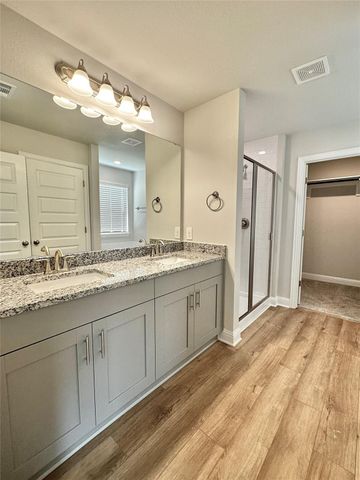 4318 Karam Landing, Dickinson, TX 77539