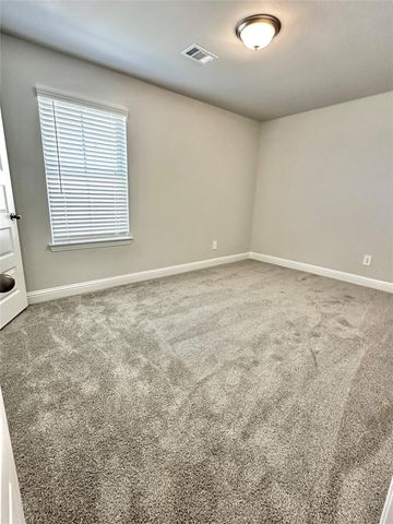 4318 Karam Landing, Dickinson, TX 77539