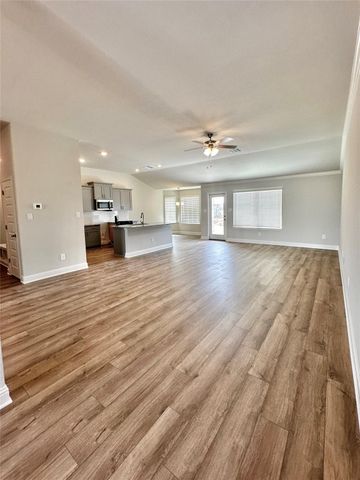 4318 Karam Landing, Dickinson, TX 77539