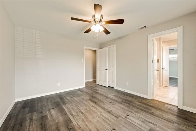 10216 Carry Back Circle, Dallas, TX 75229