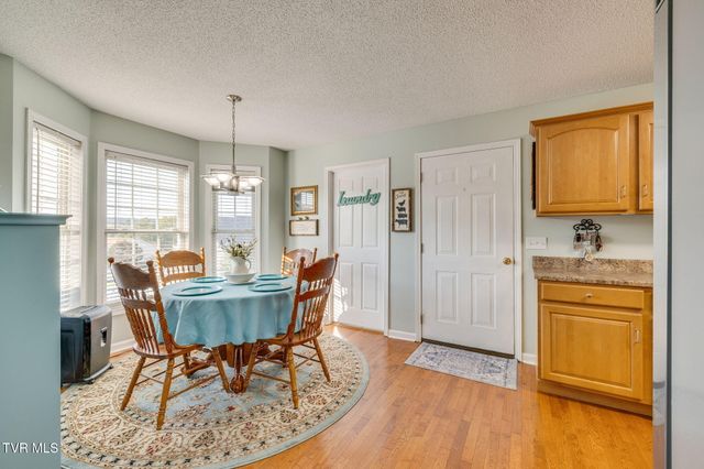 106 Violet Lane, Bluff City, TN 37618