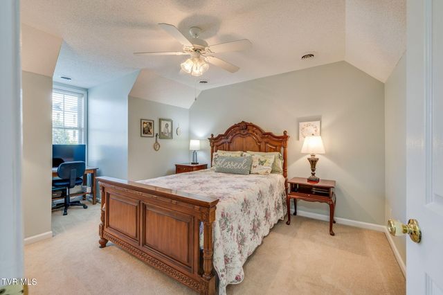 106 Violet Lane, Bluff City, TN 37618