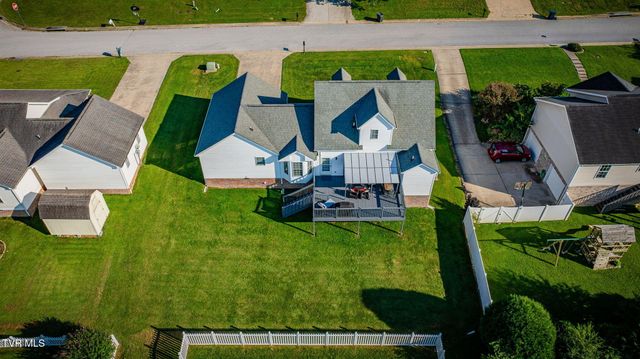 106 Violet Lane, Bluff City, TN 37618