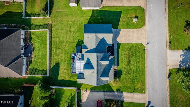 106 Violet Lane, Bluff City, TN 37618