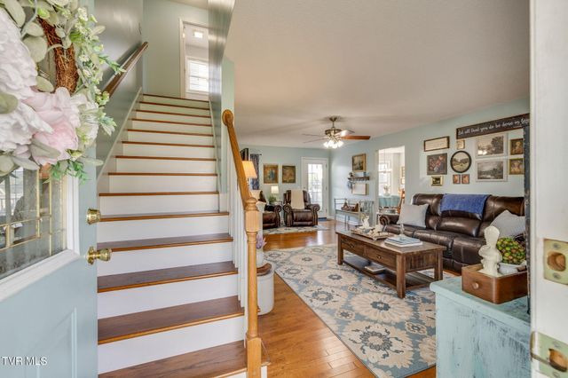 106 Violet Lane, Bluff City, TN 37618
