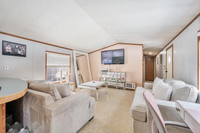 22132 15th Ave, Sears, MI 49679