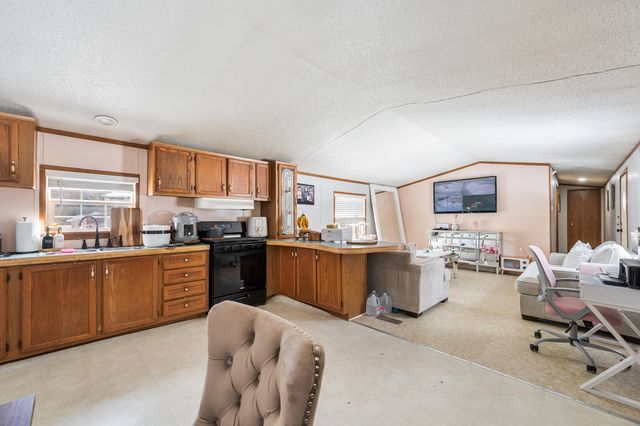 22132 15th Ave, Sears, MI 49679