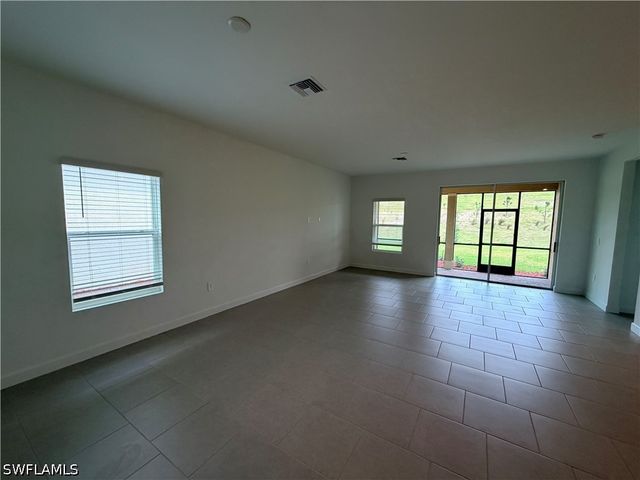 3917 Passion Vine DR, Alva, FL 33920