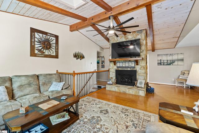 126 Indian Hill, Westminster, SC 29693