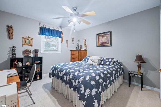 126 Indian Hill, Westminster, SC 29693