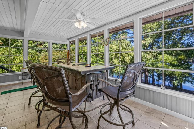 126 Indian Hill, Westminster, SC 29693