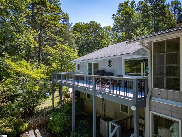 126 Indian Hill, Westminster, SC 29693