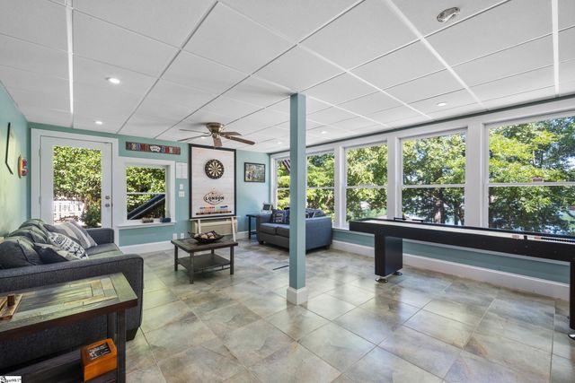 126 Indian Hill, Westminster, SC 29693