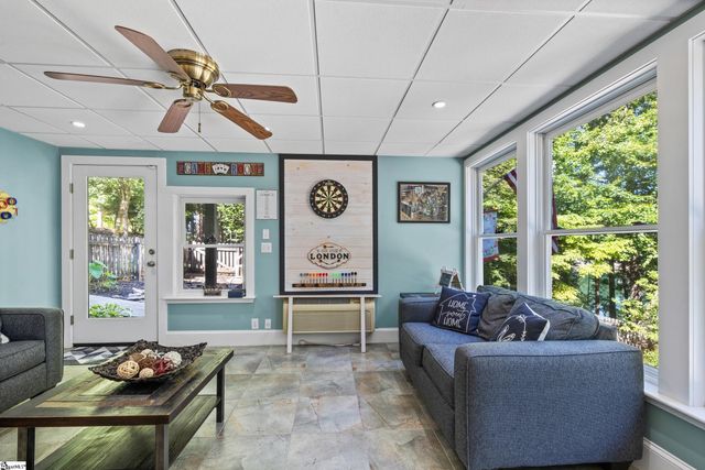 126 Indian Hill, Westminster, SC 29693