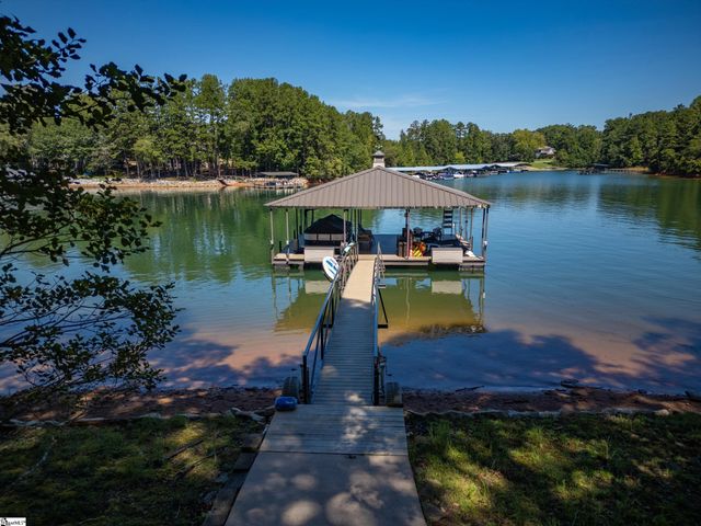 126 Indian Hill, Westminster, SC 29693