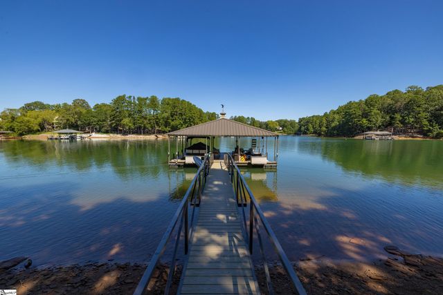 126 Indian Hill, Westminster, SC 29693