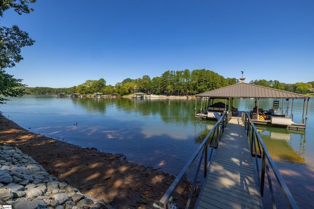 126 Indian Hill, Westminster, SC 29693