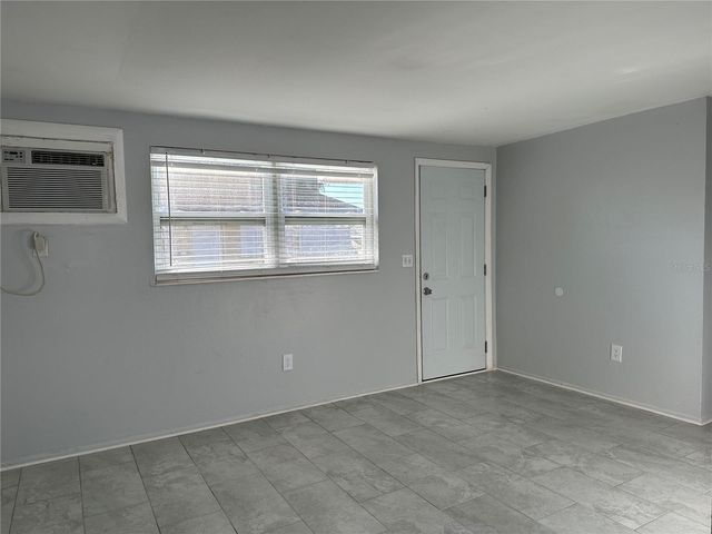 351 50TH AVENUE N, St Petersburg, FL 33703