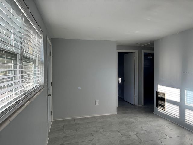 351 50TH AVENUE N, St Petersburg, FL 33703