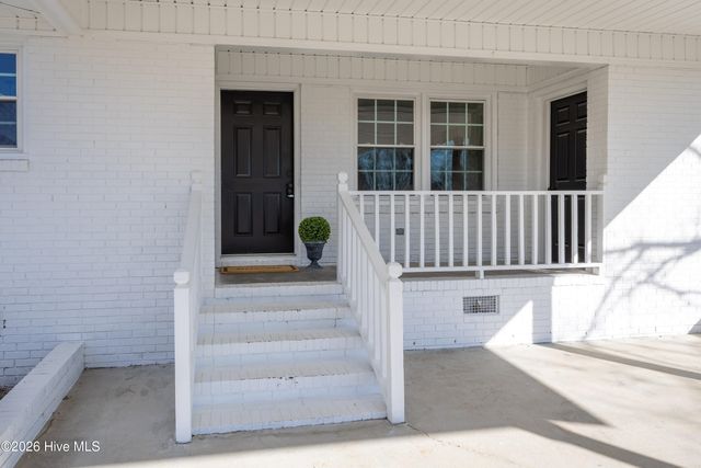 1503 Honrine Road, Clinton, NC 28328