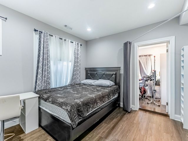 5330 W Drummond Place, Chicago, IL 60639