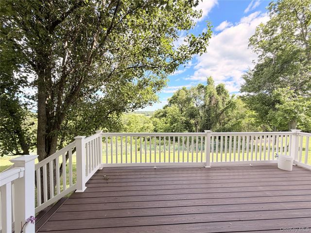 512 County Route 49, Middletown, NY 10940
