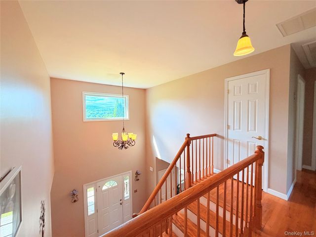 512 County Route 49, Middletown, NY 10940