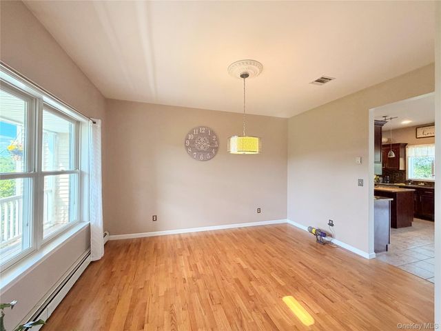 512 County Route 49, Middletown, NY 10940
