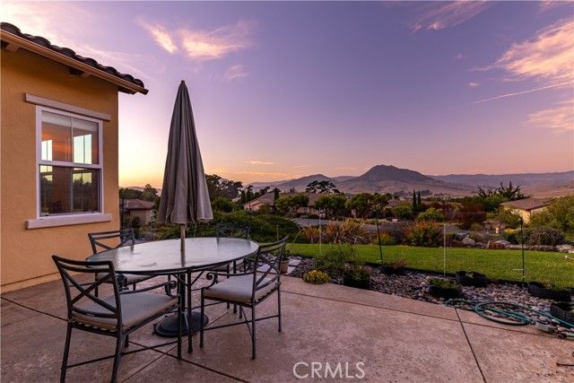 1675 Nasella Lane, San Luis Obispo, CA 93405