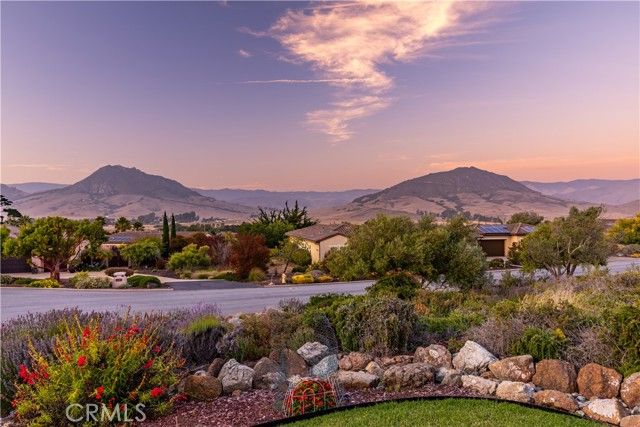 1675 Nasella Lane, San Luis Obispo, CA 93405