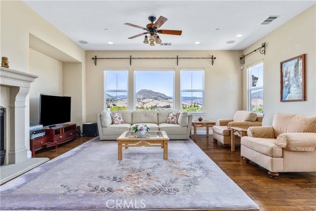 1675 Nasella Lane, San Luis Obispo, CA 93405