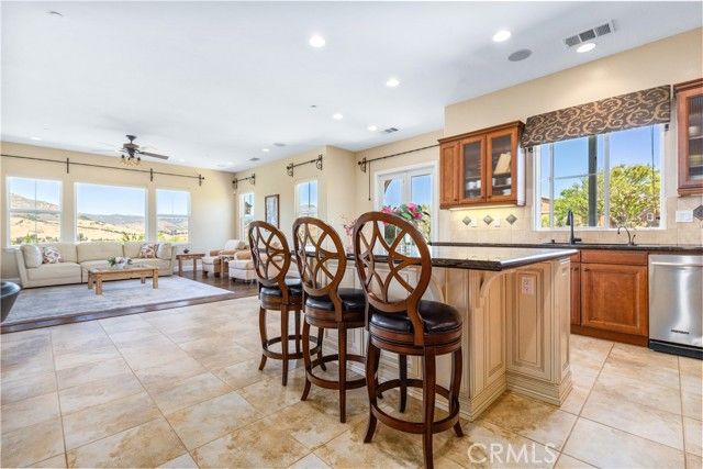 1675 Nasella Lane, San Luis Obispo, CA 93405