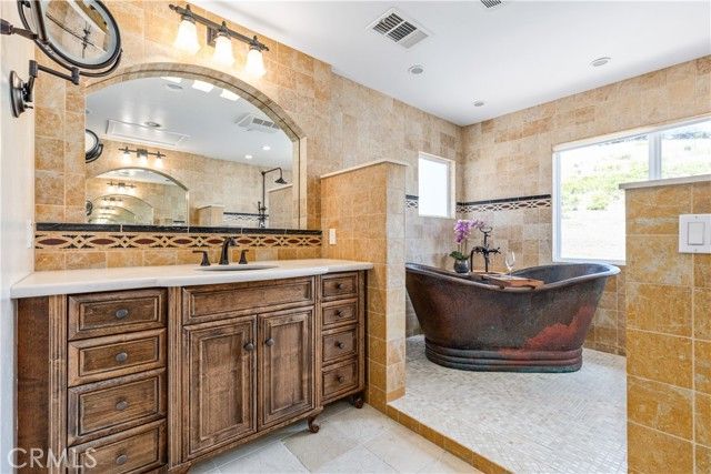 1675 Nasella Lane, San Luis Obispo, CA 93405