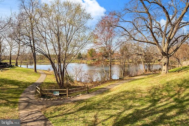 5406 MIDSHIP CT, Burke, VA 22015