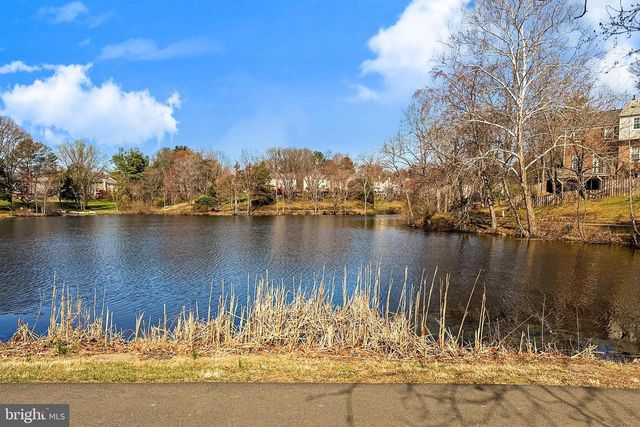 5406 MIDSHIP CT, Burke, VA 22015