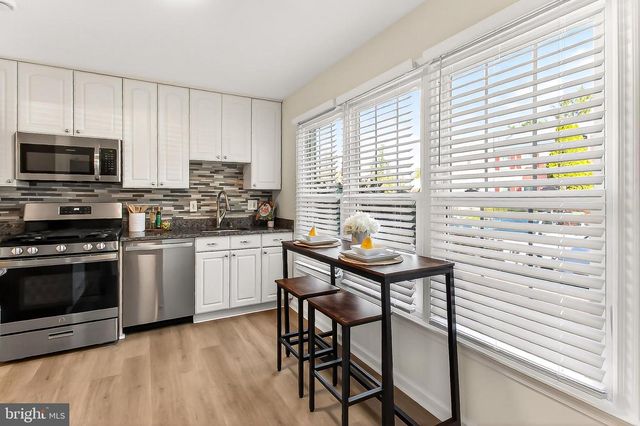 5406 MIDSHIP CT, Burke, VA 22015